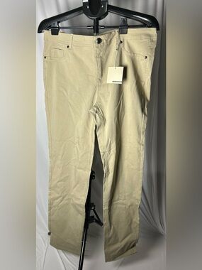Active USA Classic Slim Khaki Chinos - Light Khaki